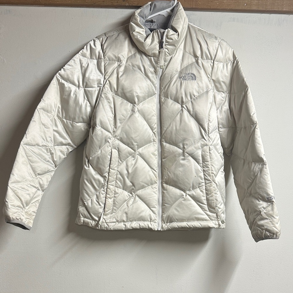 The North Face Women's Quilted Puffer Jacket in Cream
